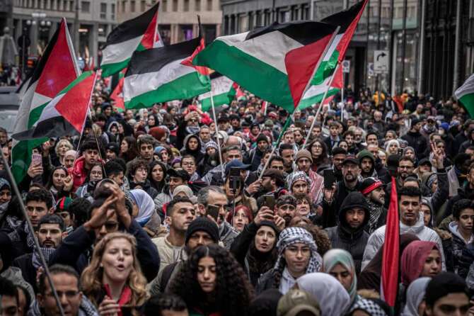 La manifestazione pro Palestina di Milano