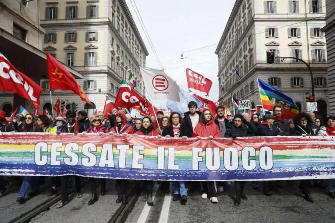 Cessate il fuoco a Gaza, non facciamo della Striscia un’altra Srebrenica: l’obiettivo è la pace