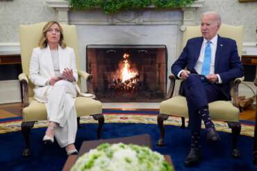 Giorgia Meloni e Joe Biden alla Casa Bianca