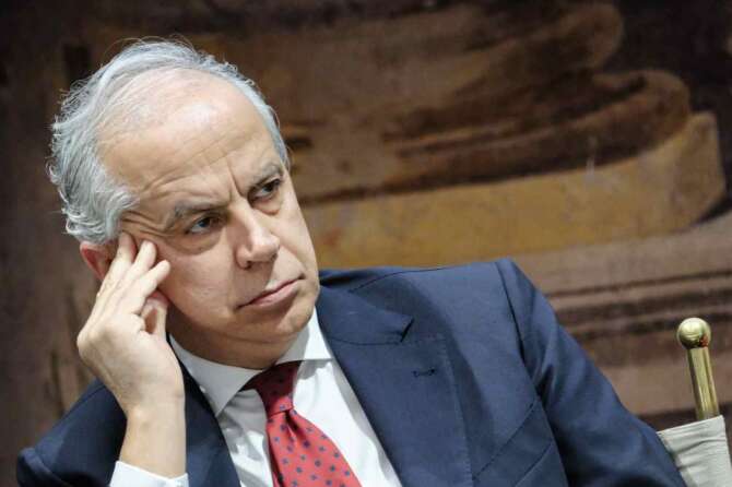 Strage di Cutro, l’indegno silenzio di Piantedosi su quei morti in mare