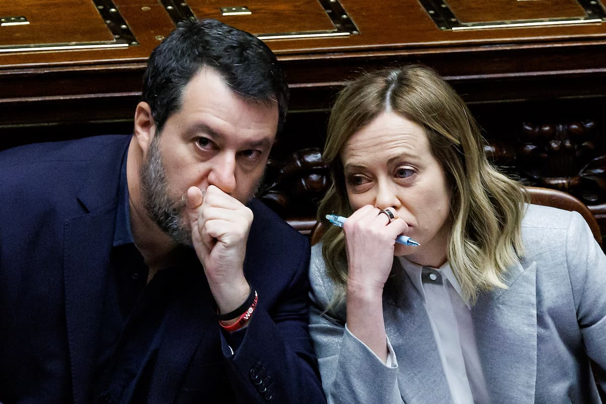 Meloni condanna l’omicidio di Navalny e il voto farsa in Russia, tensione col filo-putiniano Salvini