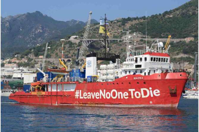 Il decreto Piantedosi e la guerra alle Ong: fermo amministrativo per la Sea Eye 4
