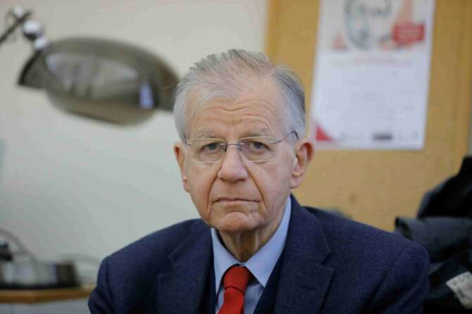 “Il Pd deve aggregare per contrapporsi alla destra, il partito a vocazione maggioritaria non basta più”, intervista a Valdo Spini