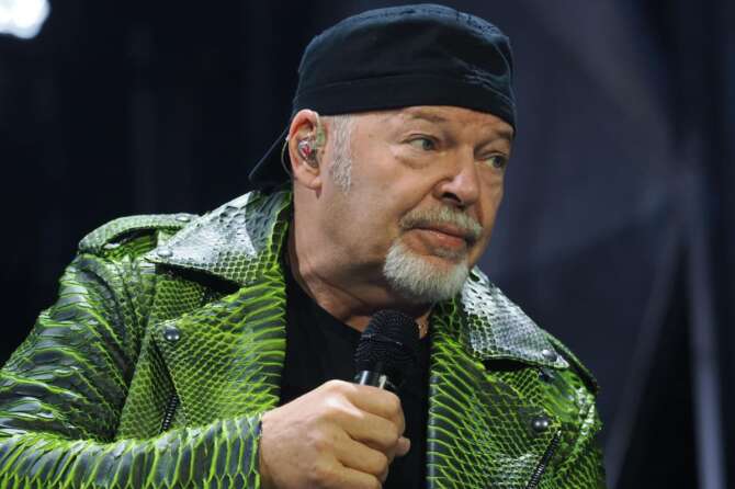 Foto Michele Nucci/LaPresse 6 Giugno 2023 – Bologna, Italia – spettacolo – Vasco Rossi in concerto allo stadio Dall’Ara June 06, 2023 – Bologna, Italy – entertainment – Vasco Rossi in concert at Dall’Ara stadium