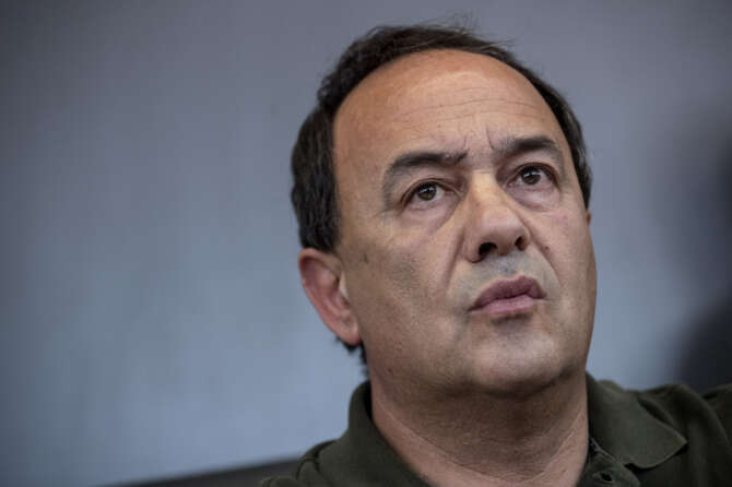 Mimmo Lucano aiutava gli ultimi, la sentenza
