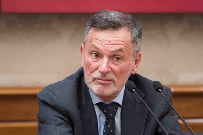 Il Pd all’attacco del governo: “Libertà di stampa non negoziabile”