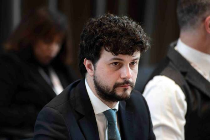 Intervista a Brando Benifei: “Europa a due velocità, la sfida a Meloni e ai nazionalisti”