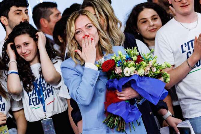 Perché la Meloni si candida alle Europee: personalizzare la campagna elettorale per nascondere i flop del governo