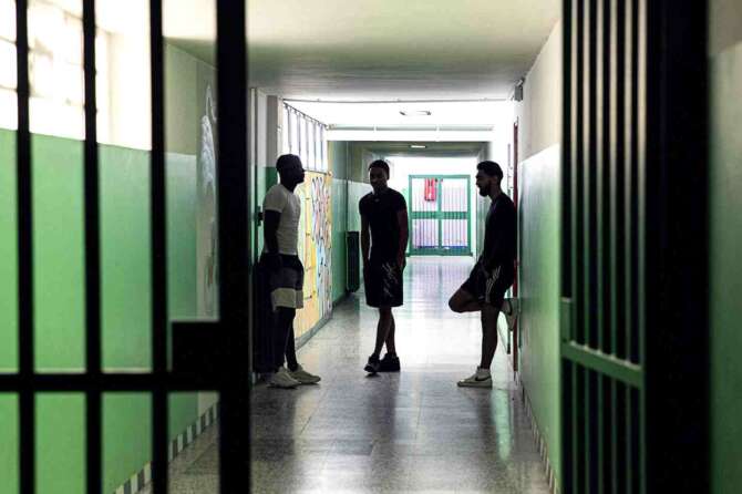 Il fascismo in Italia che non viene denunciato nell’indifferenza di giornali, politica e scrittori