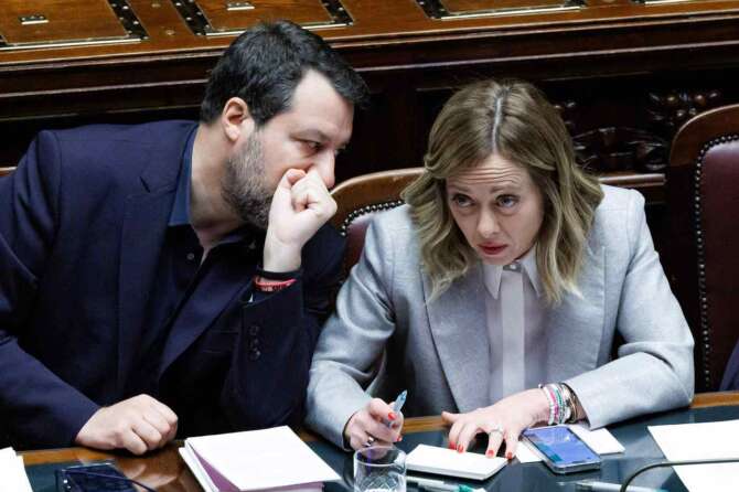 Giorgia, Vannacci e Matteo giocano col rischio di farci governare dai tecnocrati europei