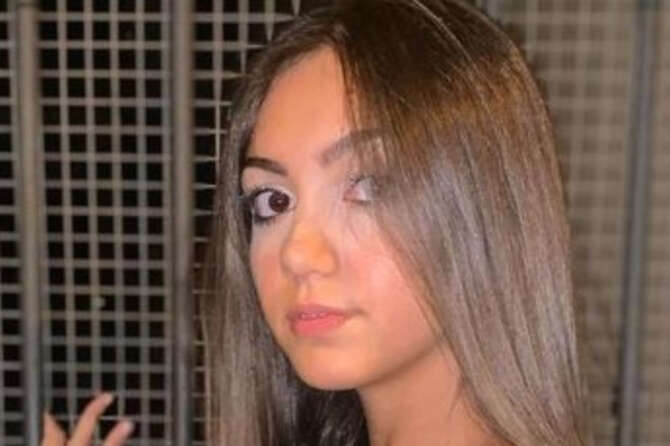 Caserta piange Simona Serra, la studentessa investita a Pozzuoli: alcol e drug test negativi per il 19enne alla guida