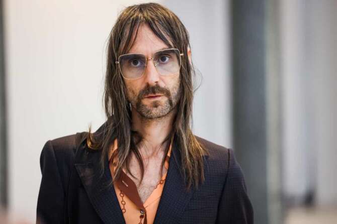 Foto LaPresse 13 Luglio, 2022 Milano, Italia News L’inaugurazione dell’Esposizione Internazionale Unknown Unknown. An Introduction to Mysteries alla Triennale di Milano. Nella foto: Francesco Bianconi Photo LaPresse July 01, 2022 Milan, Italy News The inauguration of the Unknown Unknown International Exhibition. An Introduction to Mysteries at the Milan Triennale. In the picture: Francesco Bianconi