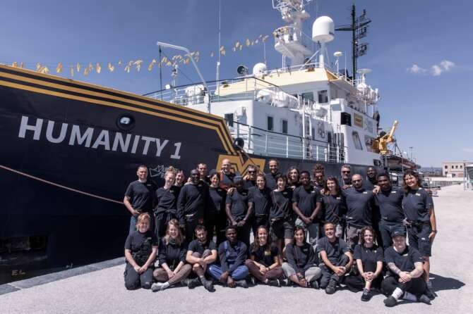 Migranti, nuova trappola per le navi delle Ong