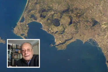 Mappa dei Campi Flegrei. Nel riquadro, Roberto Scandone