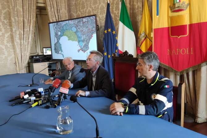 Terremoti ai Campi Flegrei, Manfredi: “Legittima la paura ma niente panico. Pronti a creare aree di accoglienza”