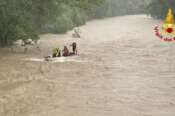 Premiariacco, tre giovani trascinati via dal torrente Natisone: ricerche in corso