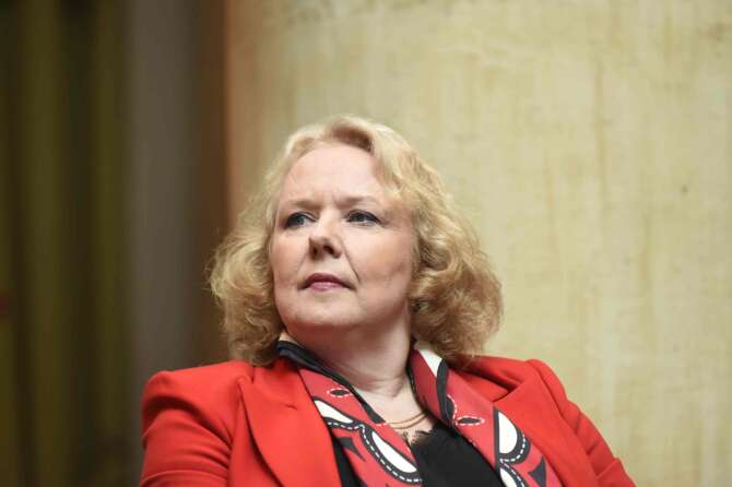 Intervista a Beatrice Covassi: “Von der Leyen a braccetto con Meloni tradisce i valori europei”