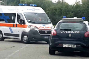 Napoli, 21enne investita e uccisa all’uscita di un locale: 29enne alla guida prima fugge e poi si costituisce