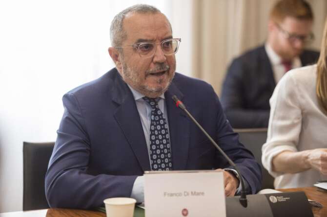 È morto Franco Di Mare, il giornalista Rai aveva 68 anni: in tv aveva raccontato di avere il mesotelioma