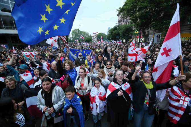 Georgia, approvata in modo definitivo la legge sulle influenze straniere