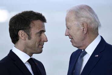 Emmanuel Macron e Joe Biden