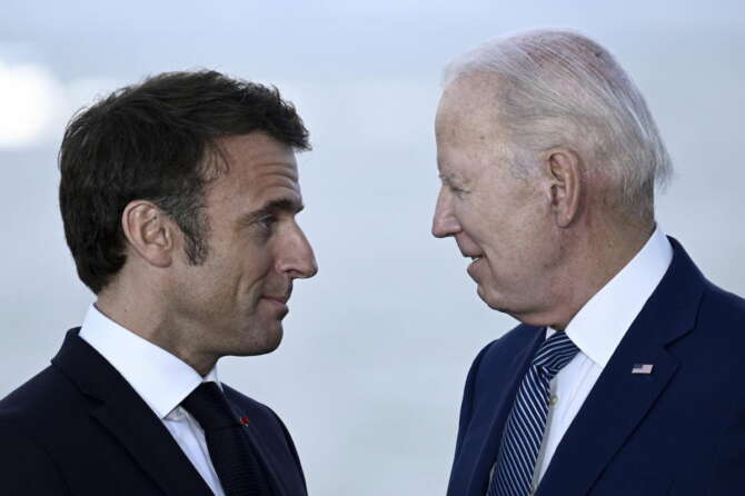 Emmanuel Macron e Joe Biden