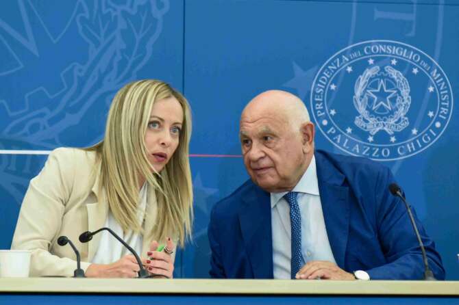 Giustizia, autonomia differenziata e premierato: slittano a dopo le Europee le tre riforme