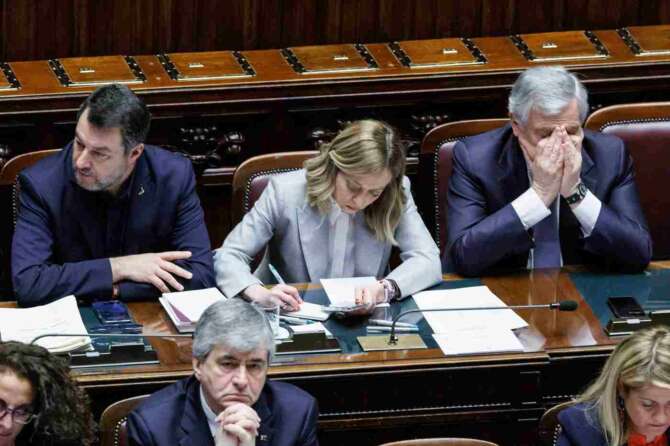 Far pagare gli evasori è roba da comunisti: salta il redditometro, l’Italia salva dal Grande Fratello