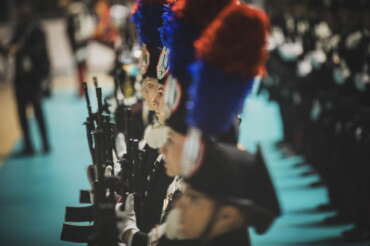 Allieva si uccide nella Scuola Carabinieri di Firenze, lettera-denuncia dei genitori: “Sistema costituito da gerarchi”