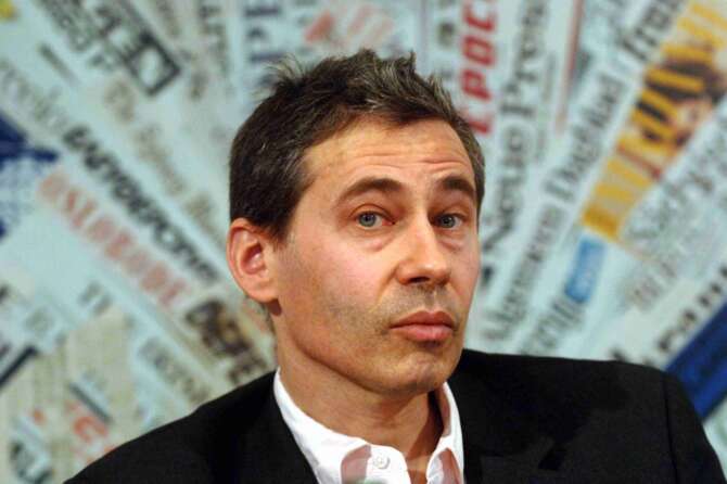 Intervista ad Alexander Stille: “Vogliono intimidire le università considerate la resistenza a Trump”