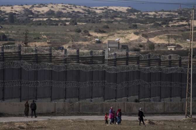 Rafah, soldato egiziano ucciso in scontri con l’esercito di Israele: tensione alle stelle al valico