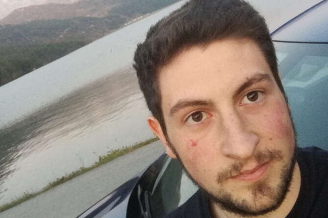 Luca Guastella: chi è il giovane che ha perso la vita a causa di un incidente in moto a Gargnano. Lo scontro con il fratello