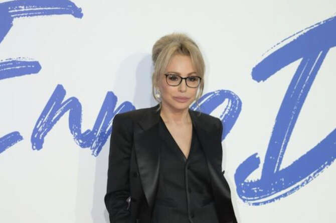 Marina Berlusconi, ‘schiaffi’ a Meloni su diritti civili e allarme sull’estrema destra: “Non sono d’accordo col governo”