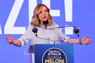 Meloni ha vinto e passa all’incasso: avanti tutta sulle riforme