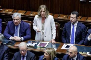 Nomine Ue, il pianto di Meloni contro l’esclusione dalla partita: “Logiche di caminetto, non ci hanno consultati”