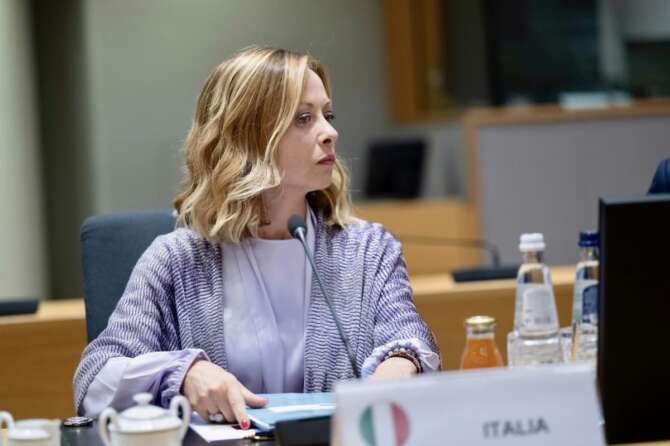 Nomine Ue, i Popolari “aprono” a Meloni: ma i suoi Conservatori rischiano di perdere pezzi