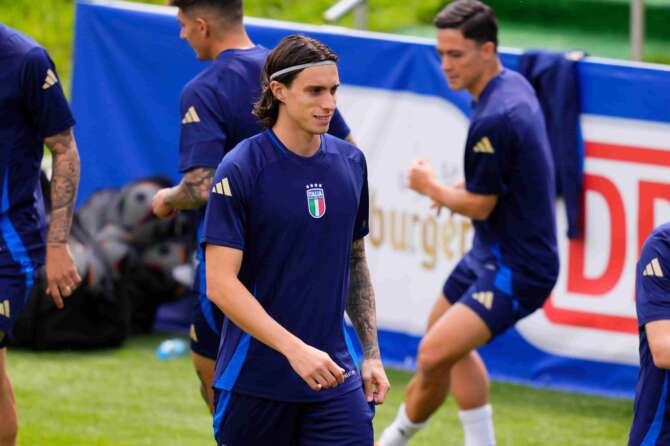 Riccardo Calafiori: chi è il difensore dell’Italia. L’età e la famiglia. Qual è il suo stipendio e chi è la fidanzata Benedetta
