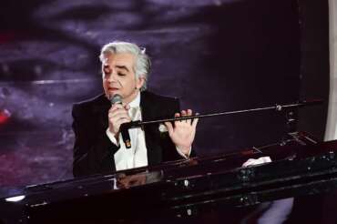 Foto Matteo Rasero/LaPresse 06 Febbraio 2020 Sanremo, Italia spettacolo Festival di Sanremo 2020, terza serata. Nella foto: Bugo e Morgan Photo Matteo Rasero/LaPresse February 06th, 2020 Sanremo, Italy entertainment Sanremo music festival 2020, third evening. In the photo: Bugo e Morgan