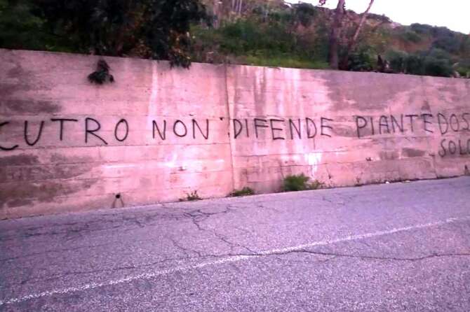 Strage di Cutro, perché i 98 morti erano evitabili: le responsabilità del governo Meloni