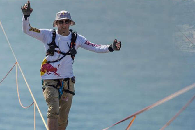 Jaan Roose: chi è l’atleta che ha percorso sopra un filo lo Stretto di Messina mancando il record