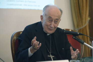 Camillo Ruini ricoverato in terapia intensiva, il cardinale ex presidente della Cei colto da infarto