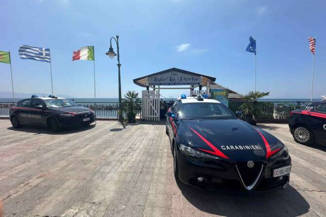 Torre del Greco, 16enne annega e perde la vita in mare: indagano i carabinieri