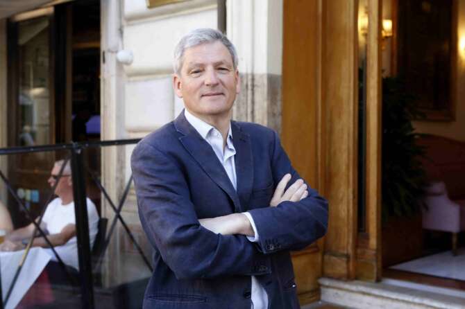 Parla Eric Jozsef: “La Francia rischia la catastrofe”