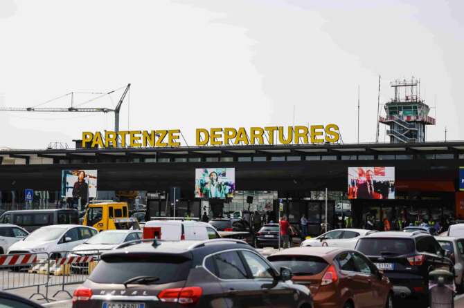 A chi sono intitolati i principali aeroporti italiani e perché: la lista