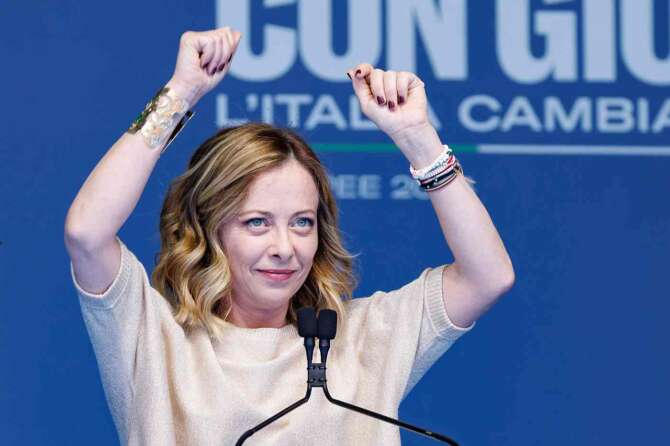 Meloni: non siamo fascisti ma difendiamo le nostre radici…