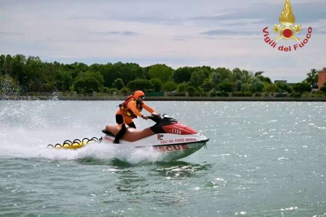 L’auto cade nel Po, morti annegati un uomo e una donna: la tragedia a Casalmaggiore
