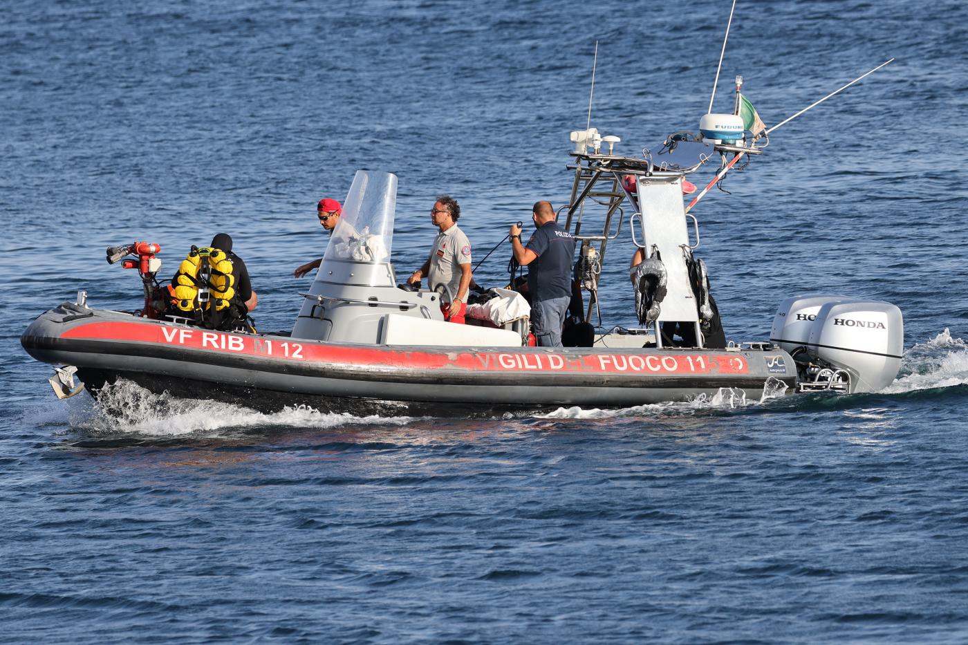 Perché lo yacht Bayesian è affondato: non è stata una tromba d’aria ma un veliero costruito male…