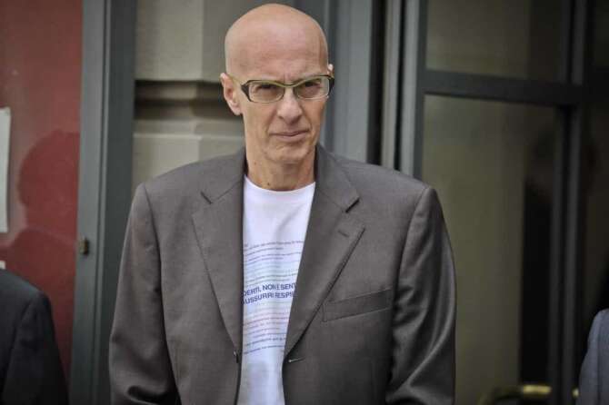 Foto Marco Alpozzi – LaPresse 08 07 2014 Asti Cronaca Funerale di Giorgio Faletti, alla Collegiata di San Secondo ad Asti, sua città natale Nella foto: Massimo Cotto Marco Alpozzi / lapresse 08 07 2014 Asti News Giorgio Faletti funeral in “Collegiata di San Secondo” on Asti, his hometown In the pic: Massimo Cotto