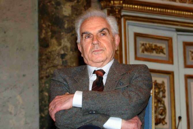 Mario Tronti, l’ultima intervista a un anno dalla morte del filosofo: “Sinistra sia forza di radicale trasformazione”