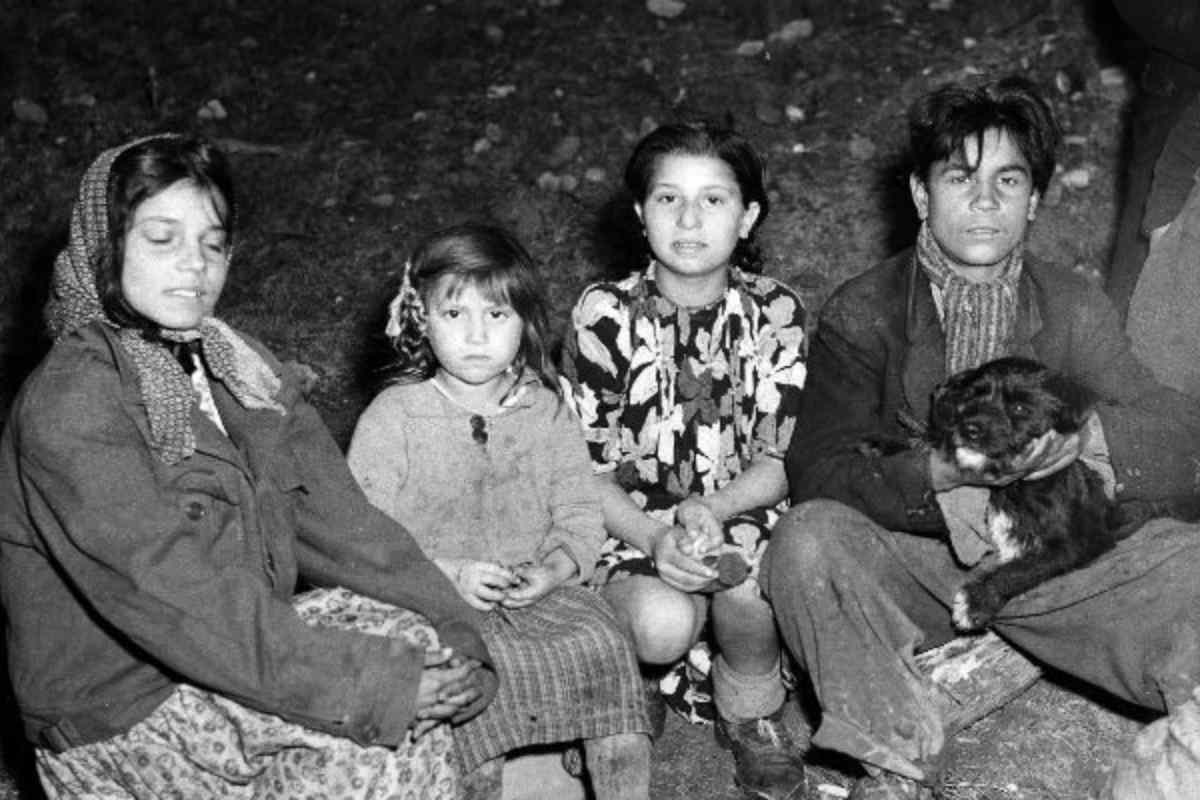 L’Italia è profondamente razzista, i rom sono meglio di voi: ma chi volete rieducare?